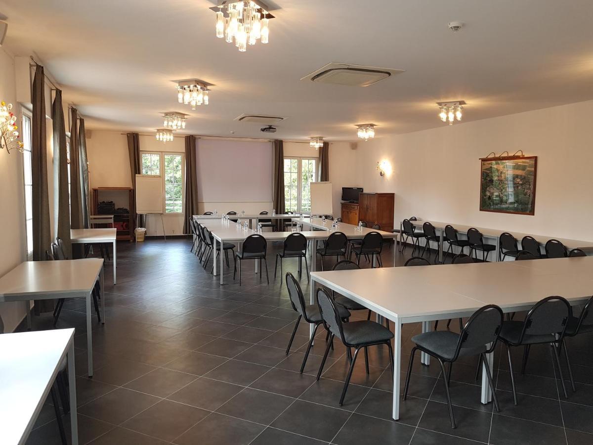 Logis - Hotel Restaurant La Sapiniere Wisques Zewnętrze zdjęcie