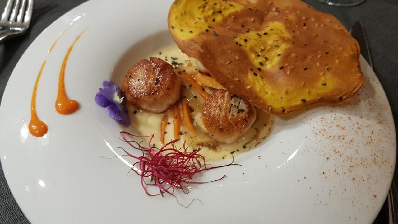Logis - Hotel Restaurant La Sapiniere Wisques Zewnętrze zdjęcie